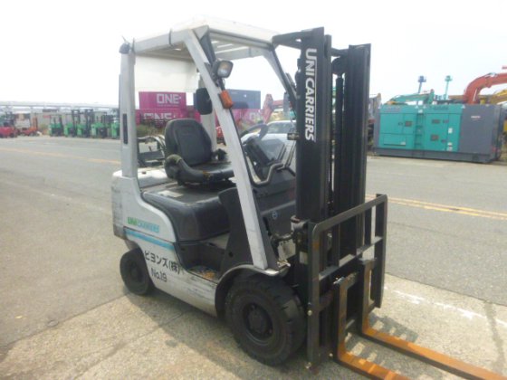 2014 UNICARRIERS P1F1A18D