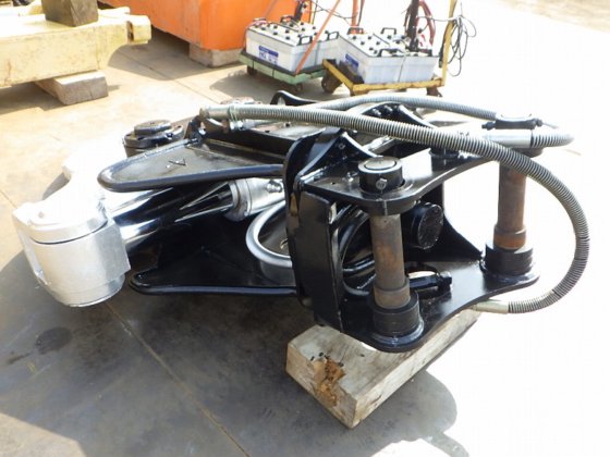 其他初级破碎机 07m3 MF 200F