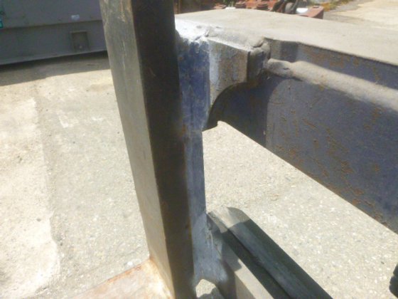 2001年小松FD25T 14