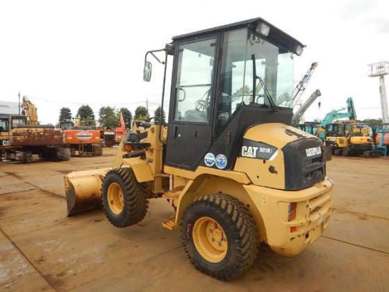 2005 CAT 901B