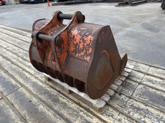 适用于小松 PC138 或 PC120 的骨架斗