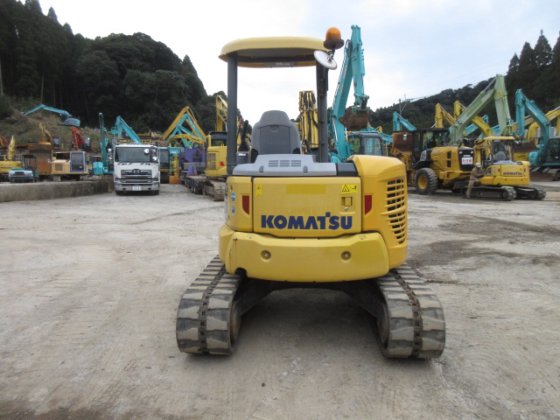 2017 KOMATSU PC45MR 5