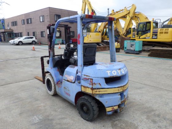 2003 丰田 02 7fd20