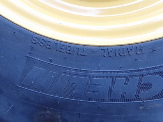 2021年卡特彼勒907M H77