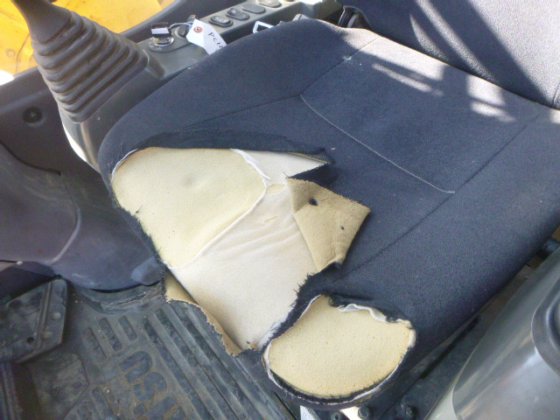 2011 KOMATSU PC128US 8