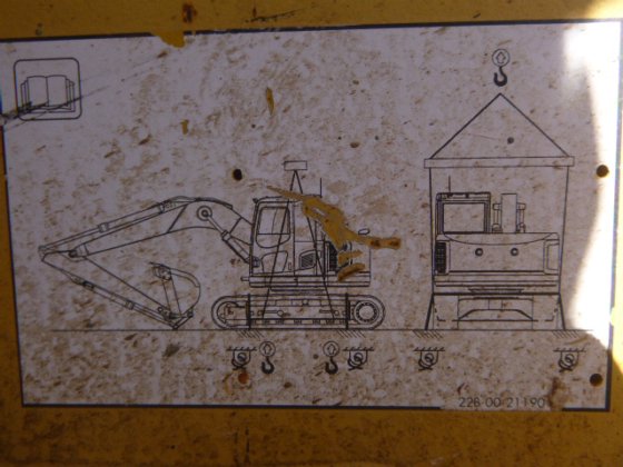 2011 KOMATSU PC128US 8