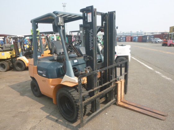 2005 丰田 40 7FG25