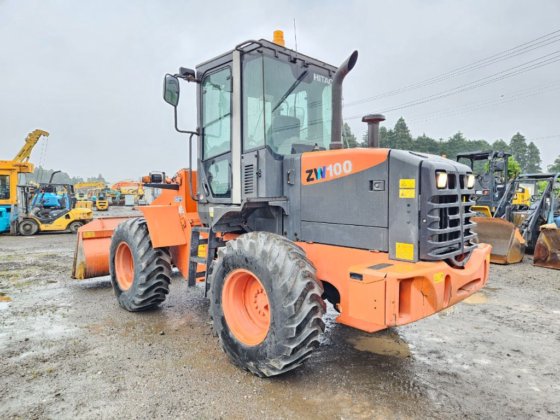 2013年日立ZW100