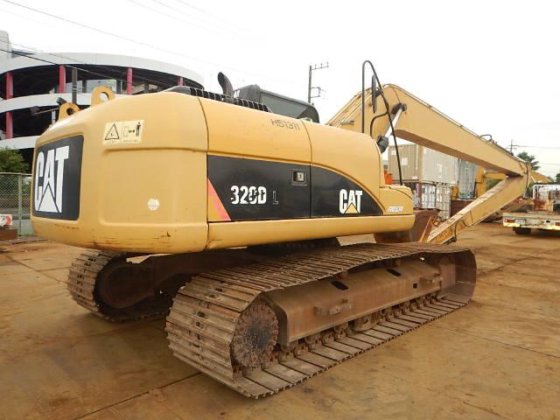 2008 CAT 320DL