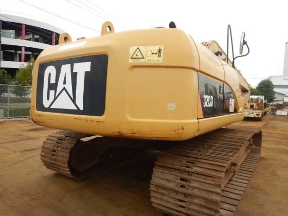 2008 CAT 320DL