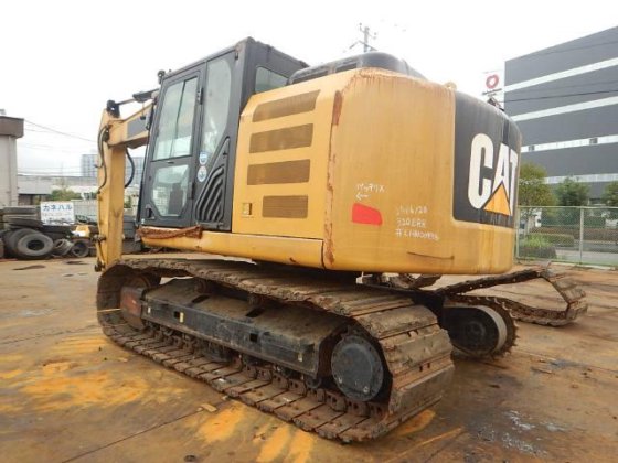 2016 CAT 320ERR