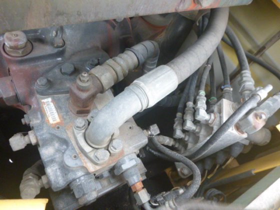 2003 KOMATSU PC60 7C