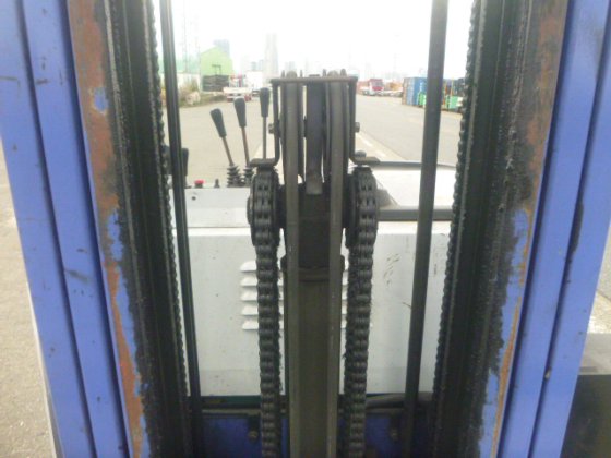 2011 年 TOYOTA 7FBR18