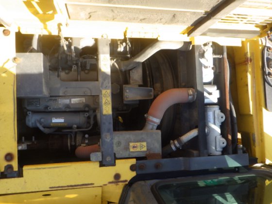 2014 SUMITOMO SH135X 3B