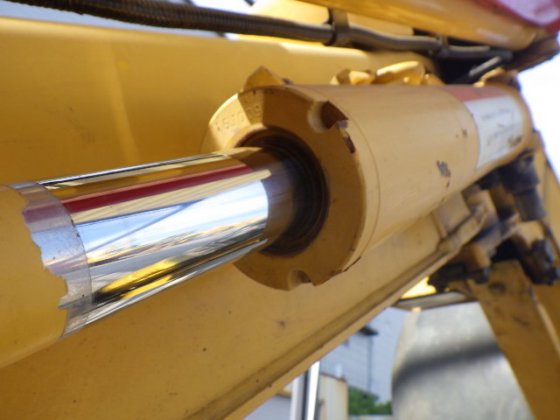 2011 KOMATSU PC30UU 5