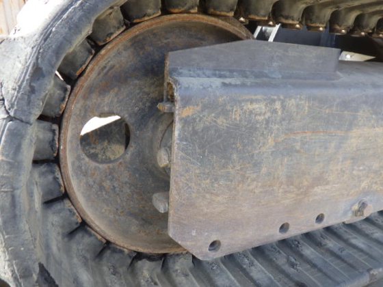 2011 KOMATSU PC30UU 5