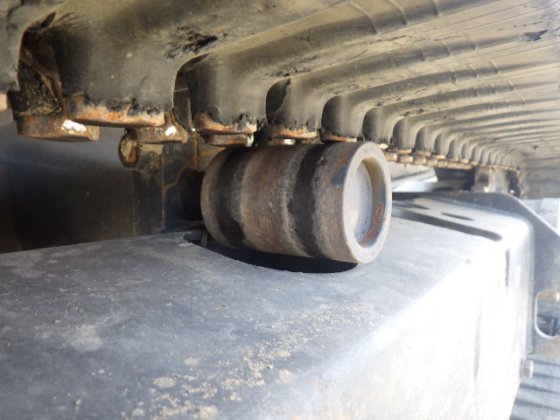 2011 KOMATSU PC30UU 5