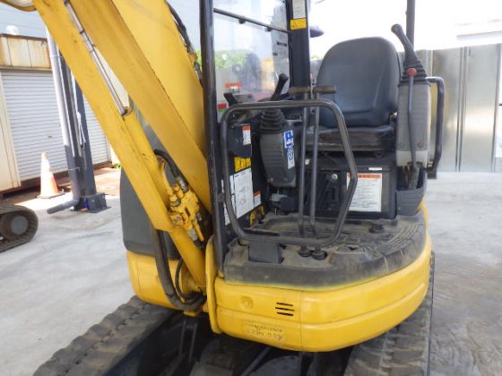 2011 KOMATSU PC30UU 5