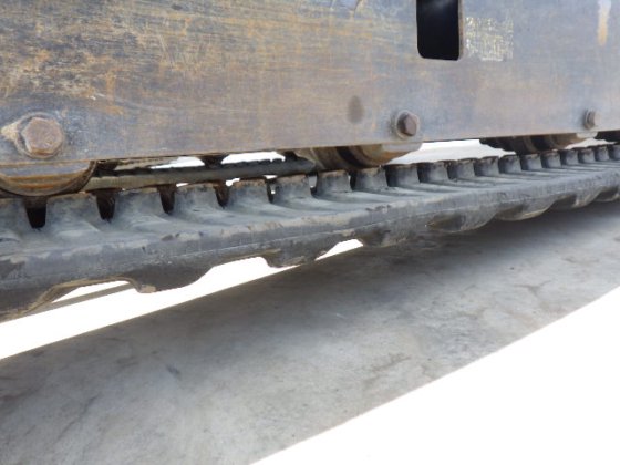 2011 KOMATSU PC30UU 5