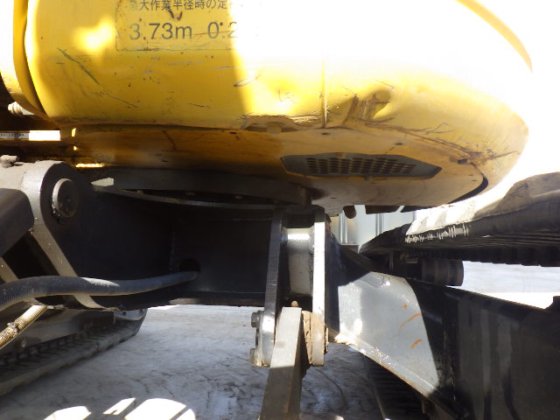 2011 KOMATSU PC30UU 5