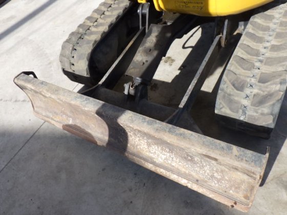 2011 KOMATSU PC30UU 5