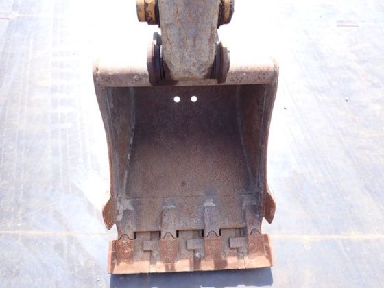 2013 凯特彼勒 040SR