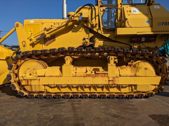 2012 KOMATSU D75S 5