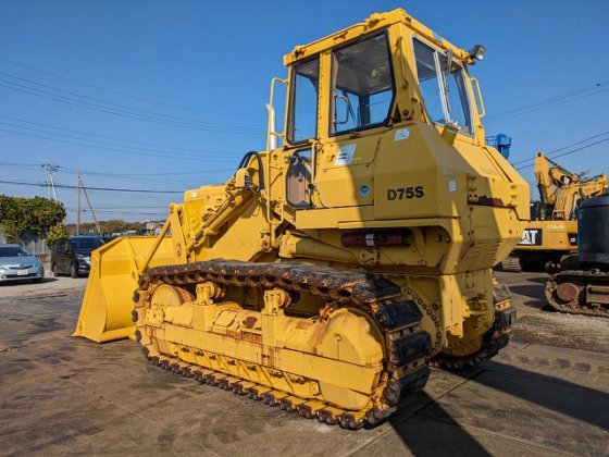 2012 KOMATSU D75S 5