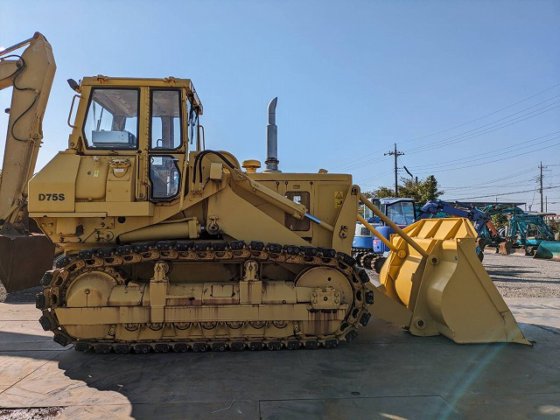 2012 KOMATSU D75S 5