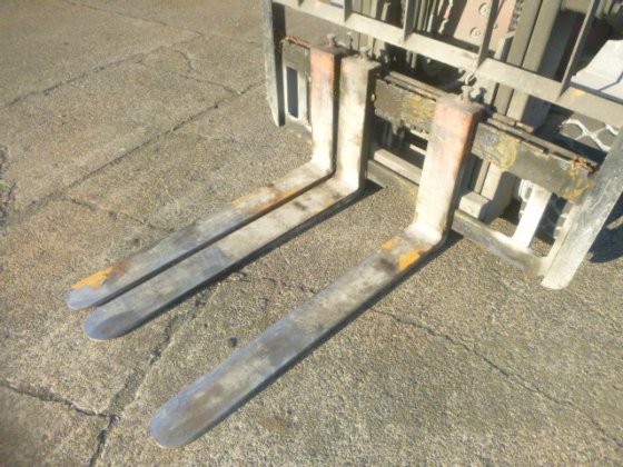 2014 年 TOYOTA 7FB25