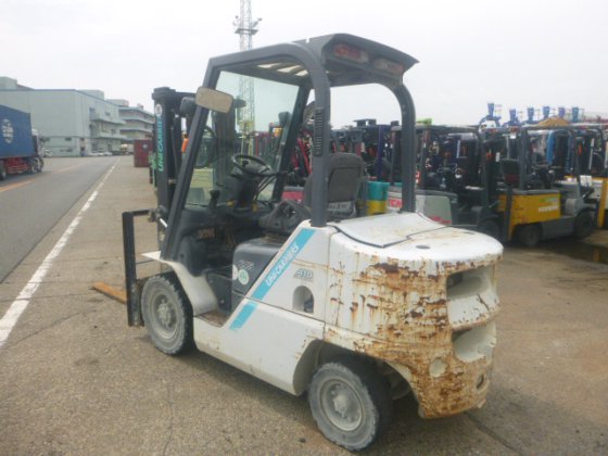 2016 UNICARRIERS FD25T5