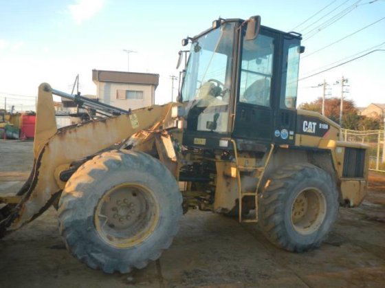 2012 CAT 910H
