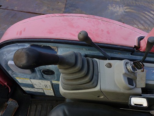 2005 神钢 SK27SR 3