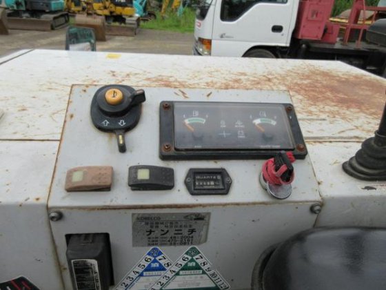 2013 IHI IC35