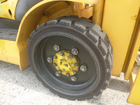 2005 小松 FD30NT 16