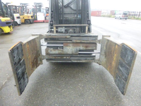 2010 NISSAN AP1F1A16J