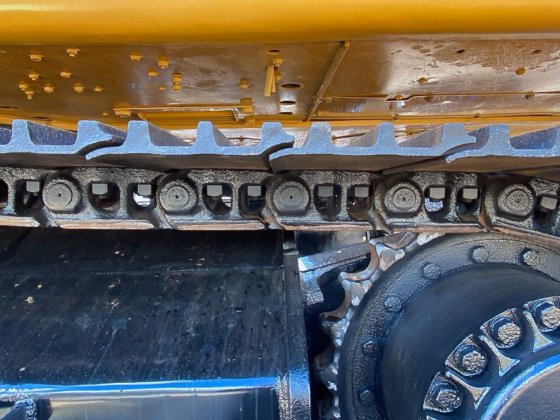 2004 CAT 330CL