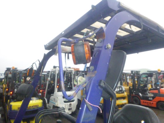 2000 KOMATSU FG15C 17