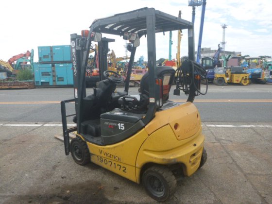 2019 KOMATSU FB15 12
