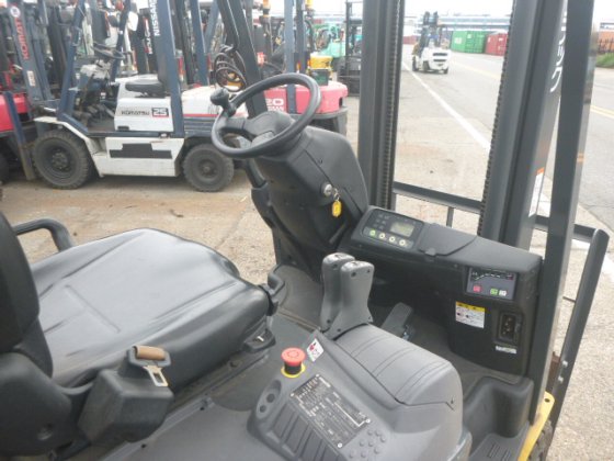 2019 KOMATSU FB15 12