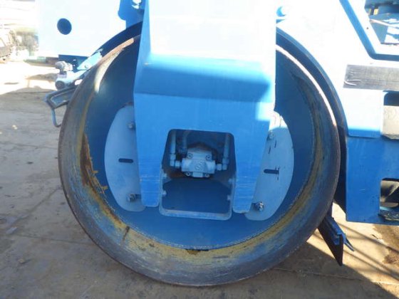 BOMAG BW141AD 2