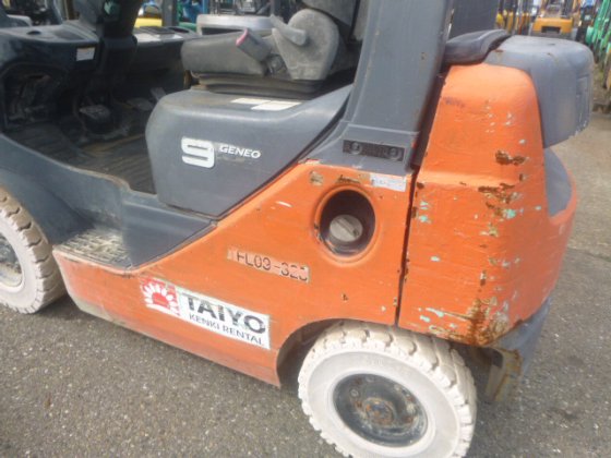 2007 丰田 02 8FD10