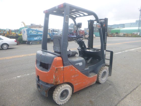 2007 丰田 02 8FD10