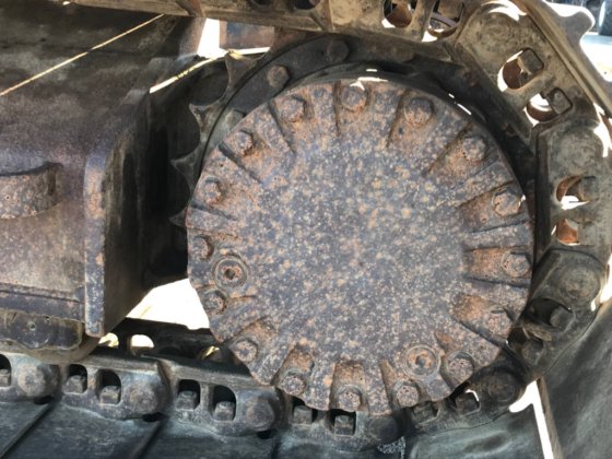 2013年卡特彼勒320D E型