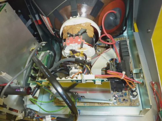 Lam Research 852-017500-003-6-C220 CRT Operator