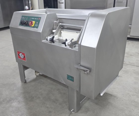 特莱夫德比 100 CE