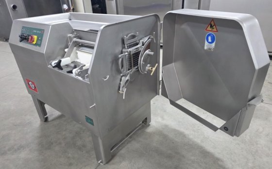 特莱夫德比 100 CE