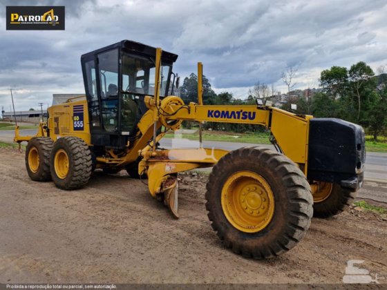 2009 Komatsu GD555-3