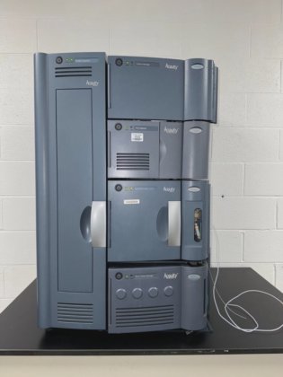 Waters Acquity HPLC System TUV Detector Sample Manager Binary Pump ...