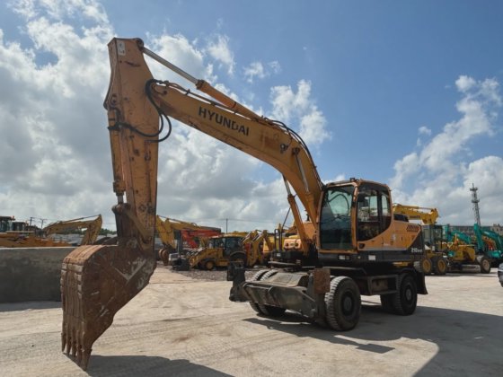 韩国品牌 卓越的作业能力 热销 21 吨二手轮式挖掘机